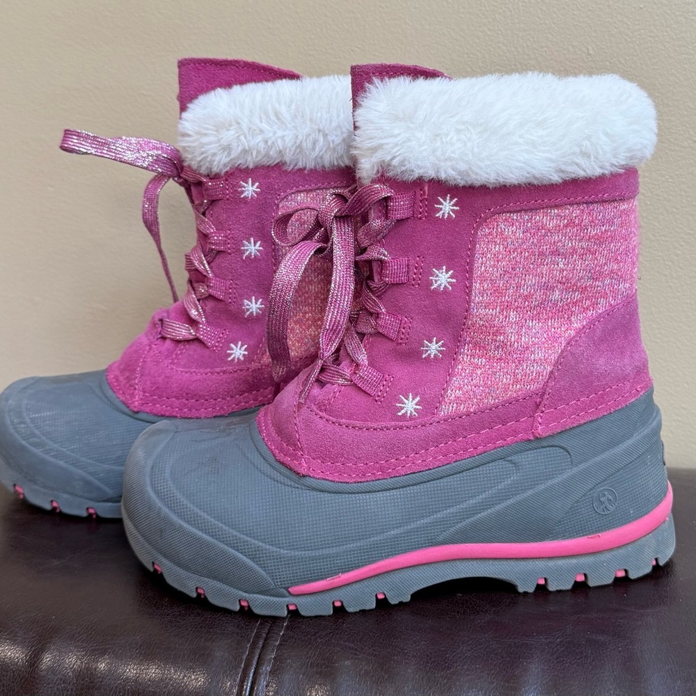 Northside Pink Snow Boots with Glitter Laces & Stars (Size 4)